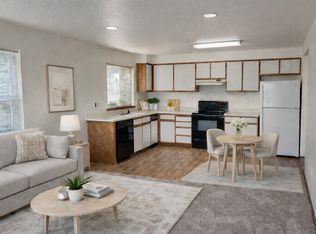 482 Iowa St #B, Ashland, OR