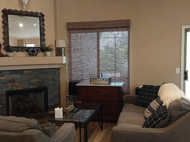 9674 E Country Ct — Photo 7