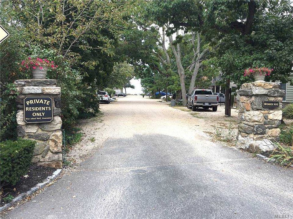 1st image of 16 Monroe Ave