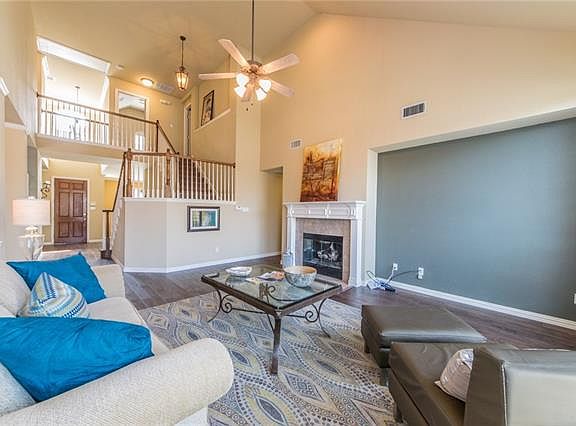 2nd image of 6983 Valley Brook Dr