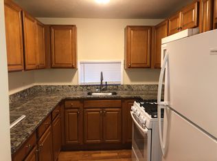 715 Bridge St, Lowell, MA 01850