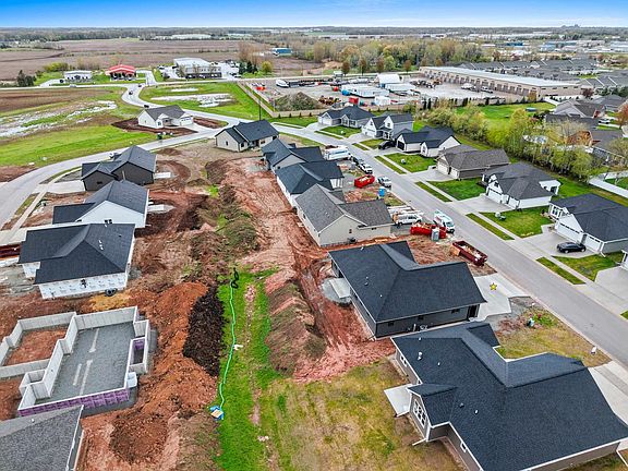 4th image of 1423 Crossroads Dr