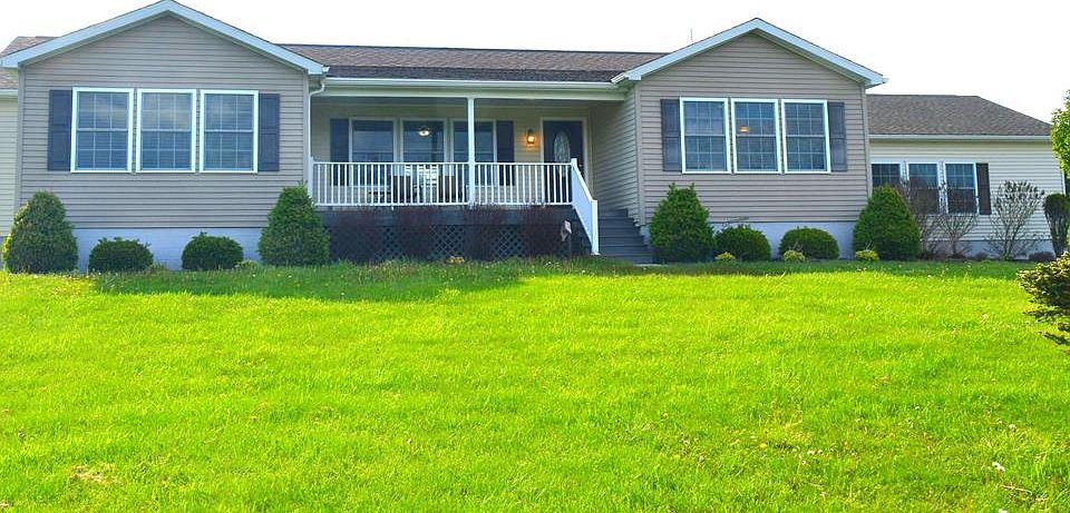 1st image of 699 Reed Rd