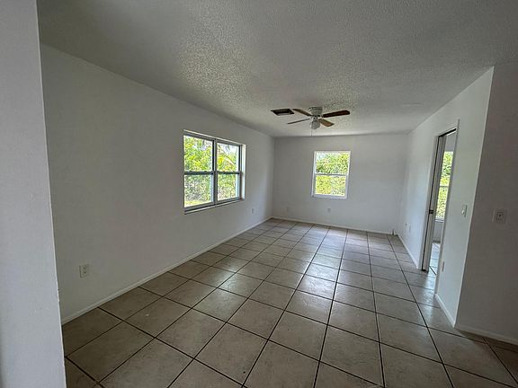 5th image of 6981 Brandywine Dr APT A