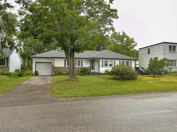 375 Parkhurst Cres, Orillia, ON L3V 4H7