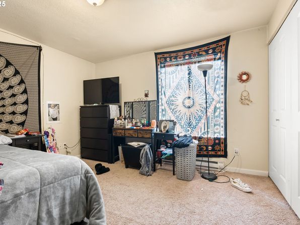 portland-oregon-53822623 picture