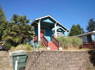 3227 Belvidere Ave SW, Seattle, WA 98126