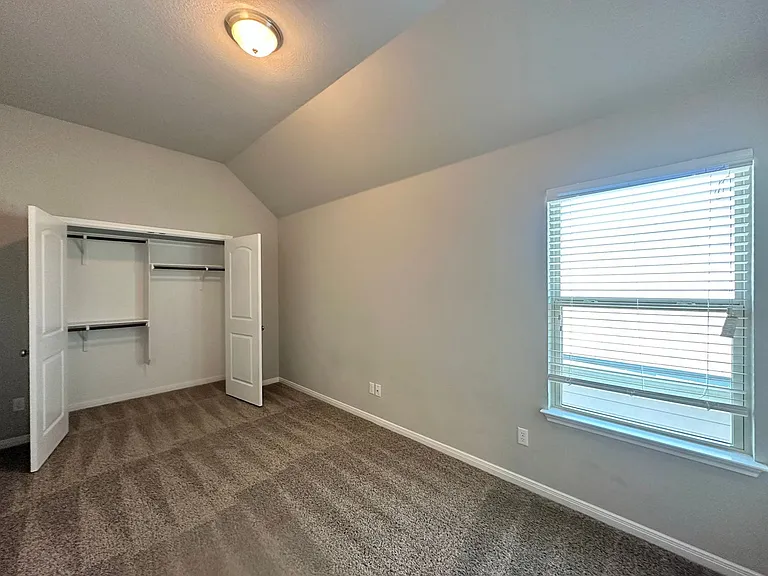 3424 Addison St — Photo 41