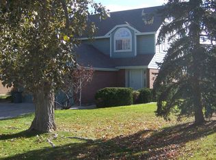 8004 Dry Creek Cir, Niwot, CO 80503