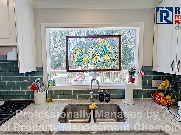 2206 Acacia Dr — Photo 7
