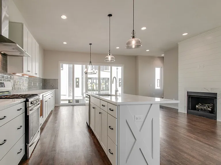 227 Oceola Ave #4 — Photo 1