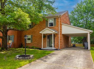 1408 Ridgecrest Dr, Lexington, KY 40517