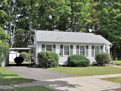 25 South Cir, Naugatuck, CT, 06770