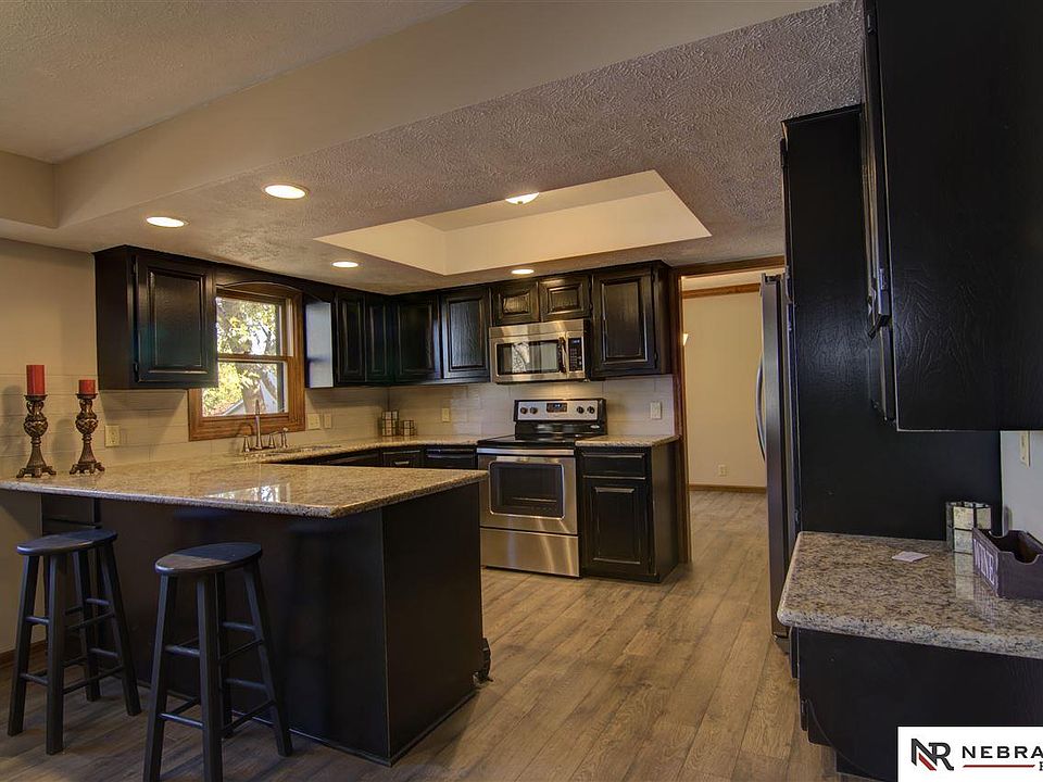 1st image of 702 Elm Hurst Dr