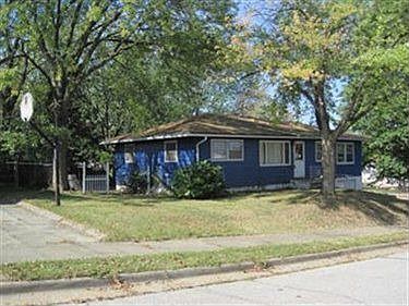 3rd image of 3022 Forest Park Blvd