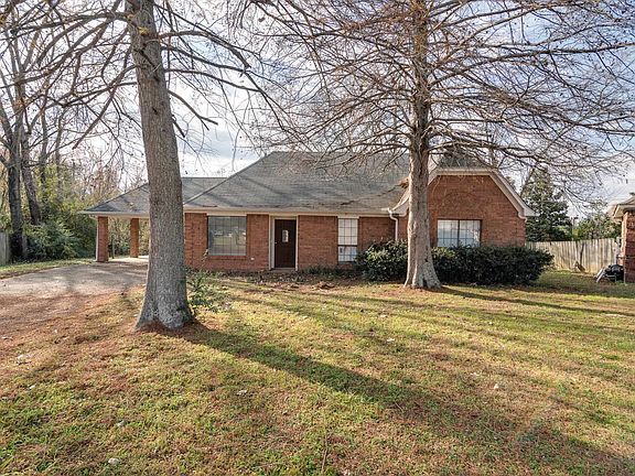 2nd image of 7497 Burnstown Ln