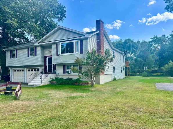 27 Townsend Avenue, Salem, NH 03079