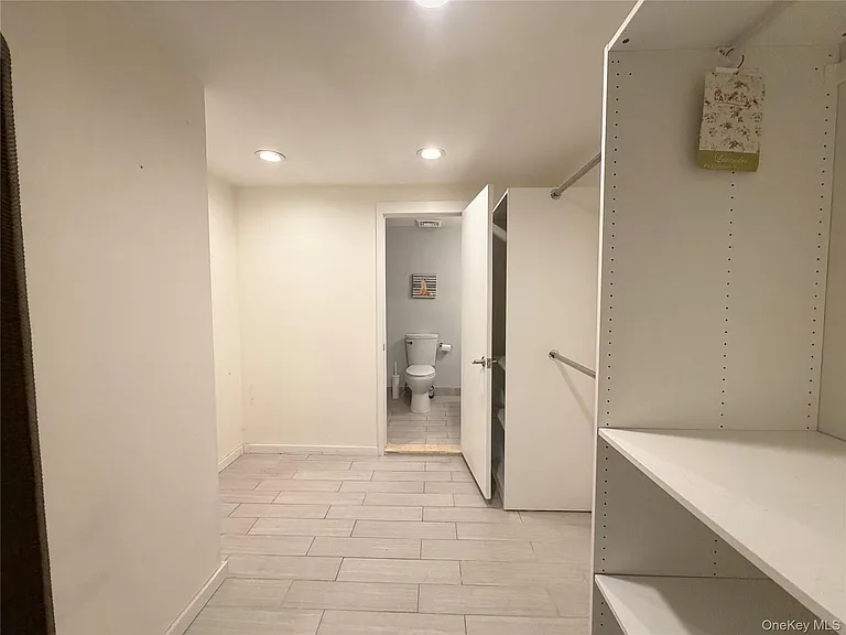 77 Sands Point Rd #1 — Photo 9