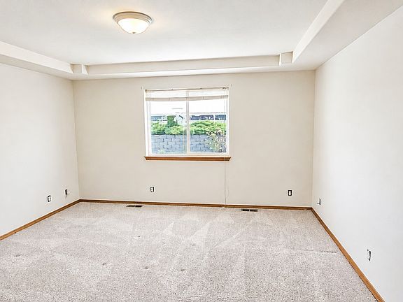 5th image of 3015 N Slice Dr