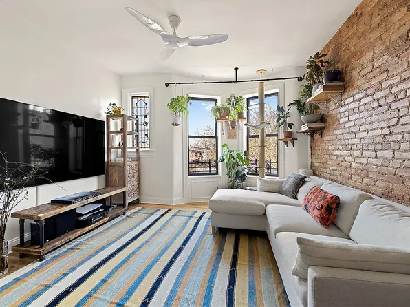 114 Garfield Pl APT 4L, Brooklyn, NY 11215