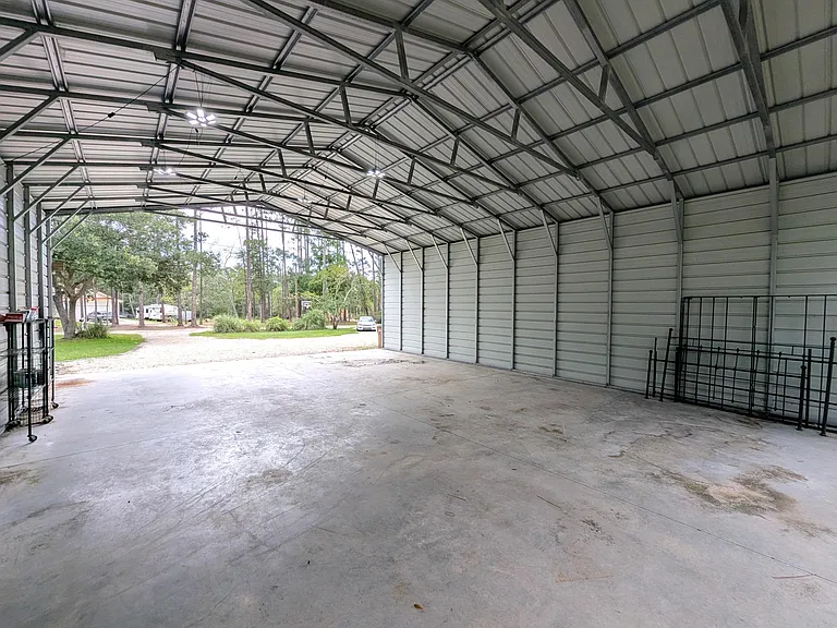 8717 Sand Pine Dr — Photo 41