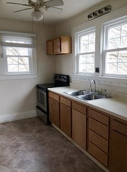 2nd image of 12 Brooklyn Dr