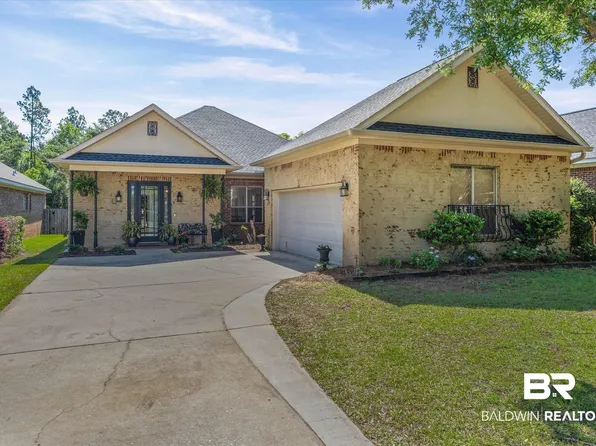 448 Clubhouse Dr, Fairhope, AL 36532