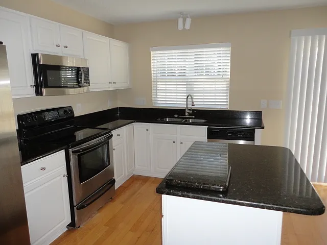 4027 Windstream Ct — Photo 3