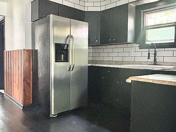 5th image of 33 Cheltingham Ave