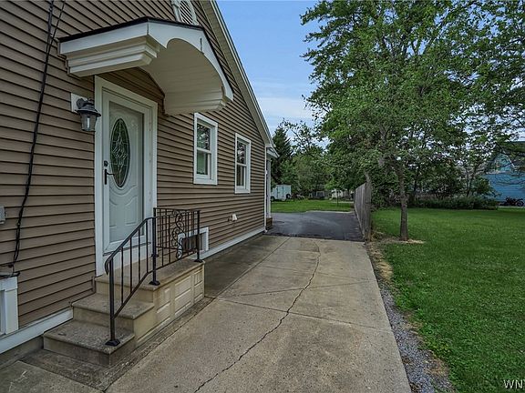 4th image of 1904 Union Rd