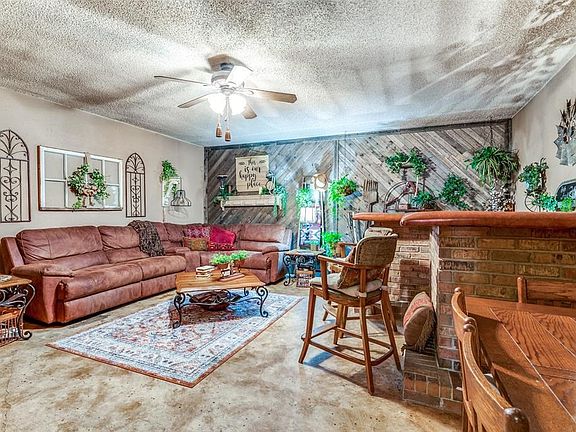 5th image of 5703 Kingstree Ct