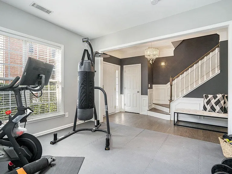10428 Winslet Dr — Photo 4