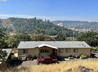 191 Cegavske Ln, Roseburg, OR 97470