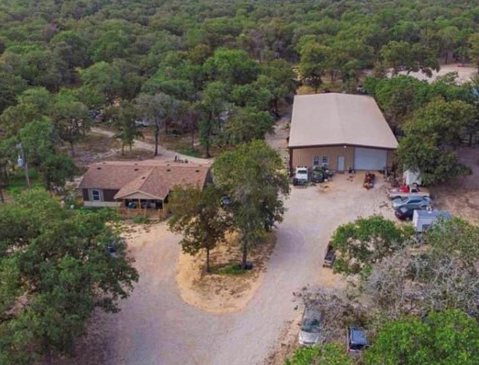 1st image of 153 Deep Woods Dr