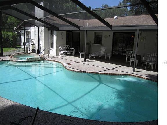 5th image of 2732 Forest Knoll Dr