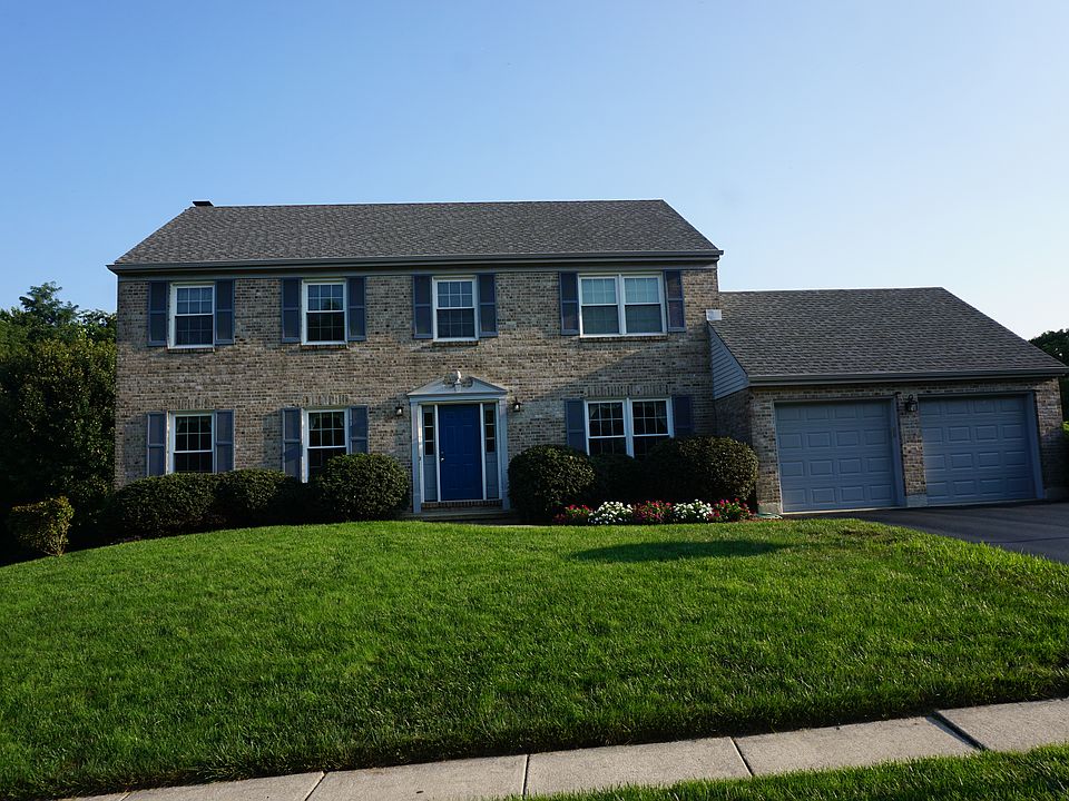 1st image of 318 Charleston Dr