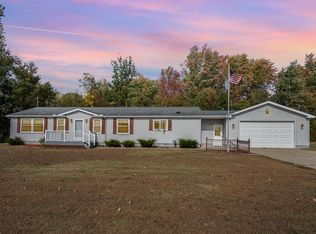 4147 Estey Rd, Rhodes, MI 48652