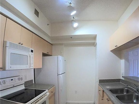 5th image of 1235 Reserve Way #5-103