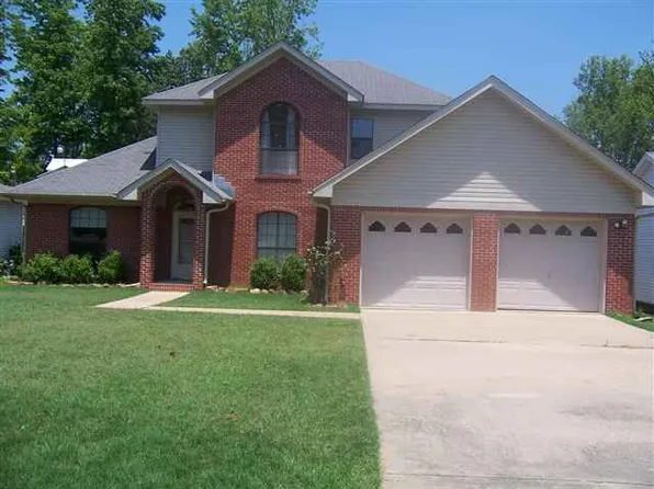 107 Dales Dr, Jacksonville, AR 72076