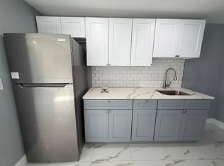 284 Lombard St #B, New Haven, CT 06513