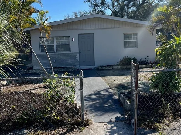 2640 Saint Charles St, Fort Myers, FL 33916