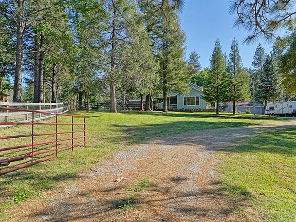 4th image of 7041 Mount Aukum Rd