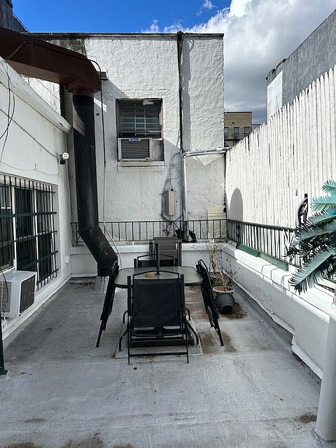 1st image of 405 E 118th St APT 1