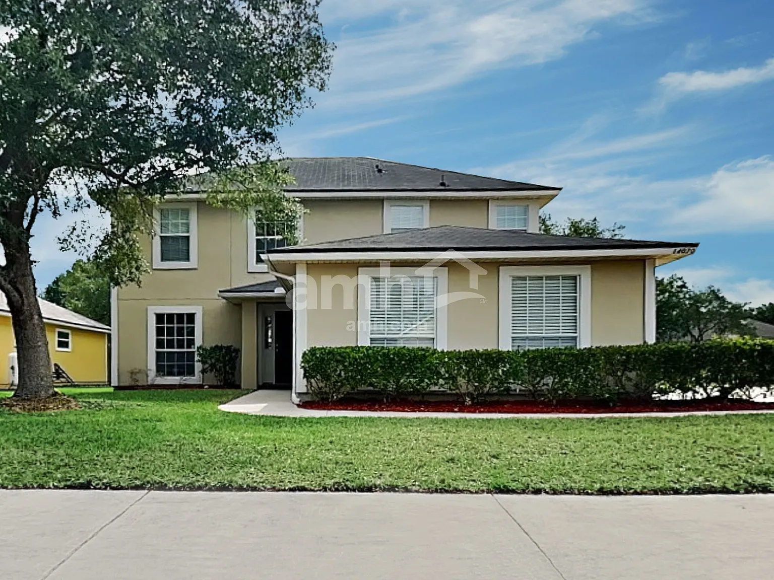 4 bed, 3.0 bath, 2299 sqft, $2,410 — Photo 1