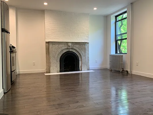 Rented by Mahan Realty Management Corp. | media 8