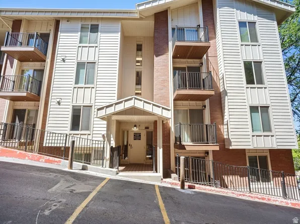 1032 E 400 S APT 204B, Salt Lake City, UT 84102