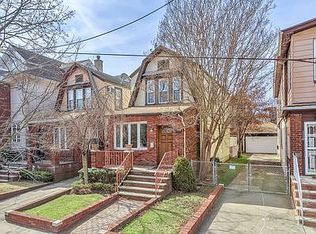 1118 E 28th St, Brooklyn, NY 11210