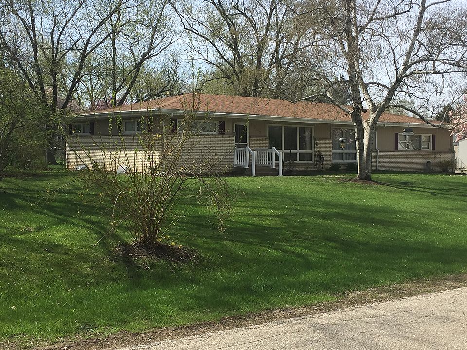 9302 Baldwin Drive, 61115