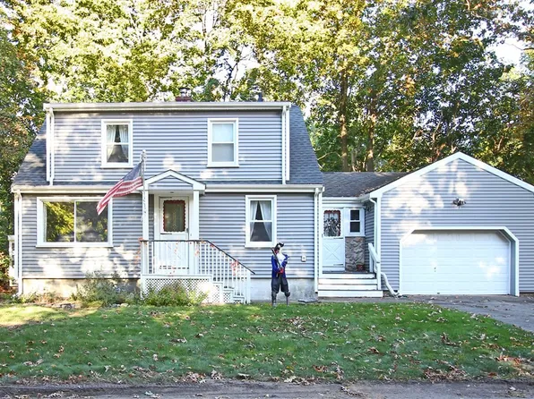 69 N Washington St, Norton, MA 02766