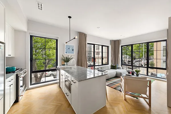 Rented by Compass | media 9